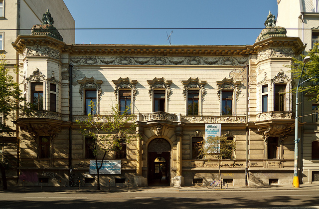 Pisztoryho palac_logo