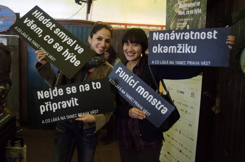 V divadle Ponec