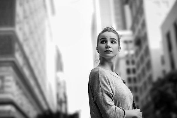 Small-Town-Girl-From-Russia-Dances-Her-Way-Into-The-Dalai-Lamas-Heart.-Find-Out-How.5__605