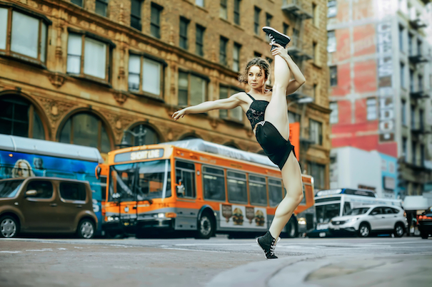 This-Small-Town-Girl-From-Russia-Danced-Her-Way-Into-The-Dalai-Lamas-Heart.-Find-Out-How.3__605