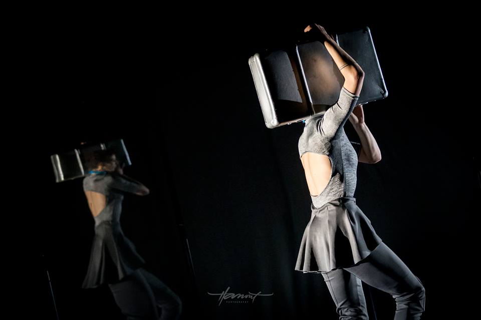 Simona Machovičová - Baggage @ Divadlo elledanse. Foto: Zdenko Hanout