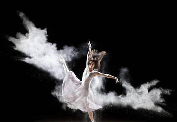 Powder Ballet. IMAGE: HENRIK SORENSEN/GETTY IMAGES