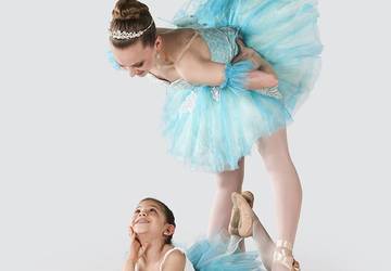 Madeline Whitehead photographed by Richard Calmes