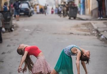 Explózia energie a krásy: Baletné umenie v uliciach Kuby berie dych Autor: instagram.com/omarzrobles